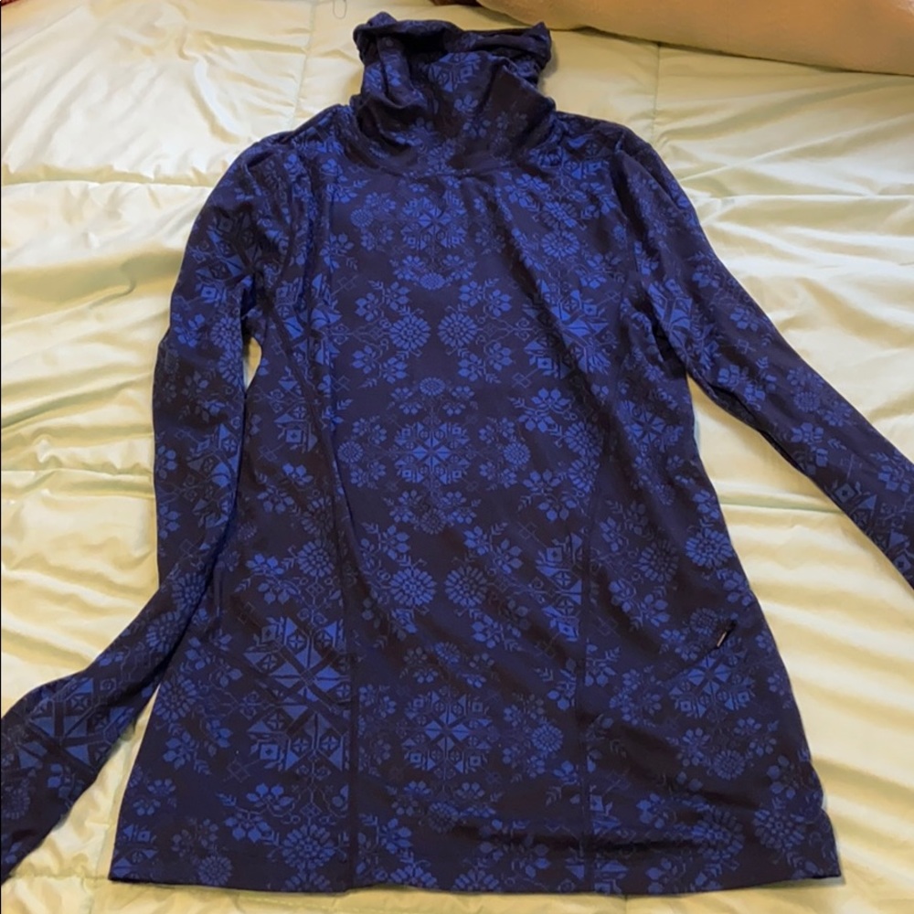 Turtleneck baselayer